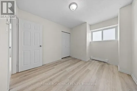 2044 Arrowsmith Drive Ottawa ON K1J 7V8