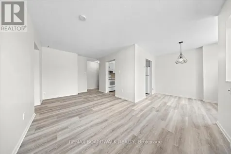 2044 Arrowsmith Drive Ottawa ON K1J 7V8