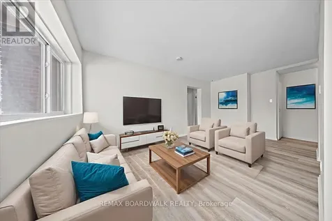 2044 Arrowsmith Drive Ottawa ON K1J 7V8