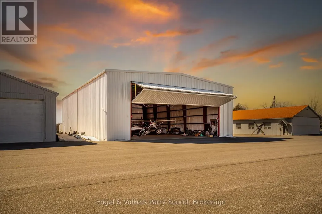 14 Hangar Road Seguin ON P2A 0B2