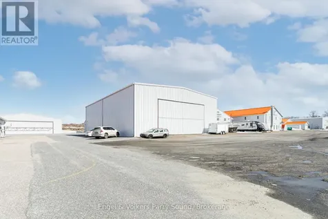 14 Hangar Road Seguin ON P2A 0B2