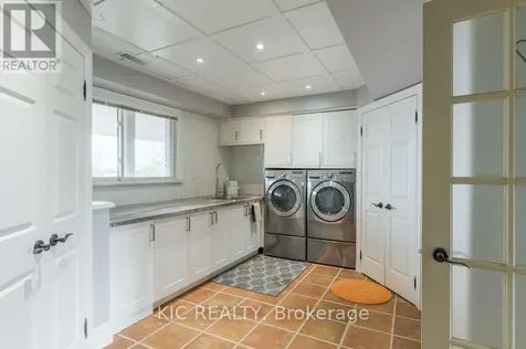 1247 Gail Park Drive Selwyn ON K0L 1T0