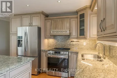 1247 Gail Park Drive Selwyn ON K0L 1T0