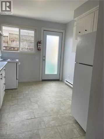 379 Holly Street Waterloo ON N2L 4G5