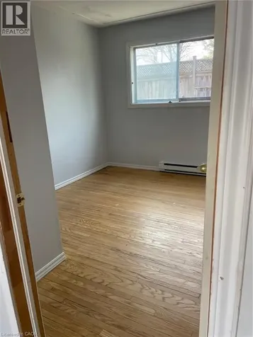379 Holly Street Waterloo ON N2L 4G5