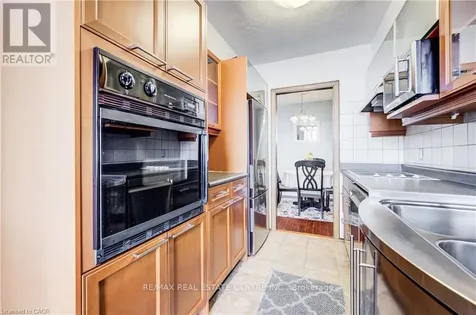 81 Church Street Kitchener ON N2G 4M1