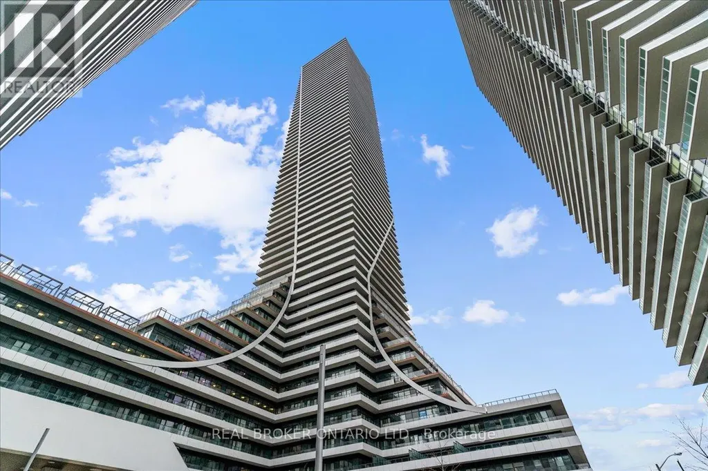 20 Shore Breeze Drive Toronto (mimico) ON M8V 0C7