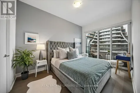20 Shore Breeze Drive Toronto (mimico) ON M8V 0C7