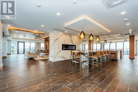 20 Shore Breeze Drive Toronto (mimico) ON M8V 0C7
