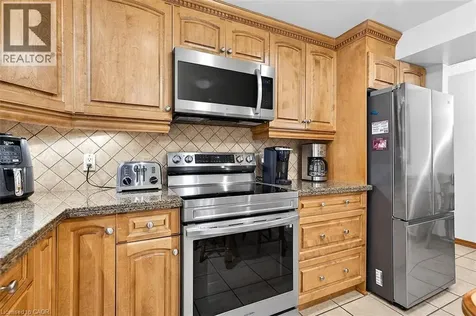 344 Enfield Road Burlington ON L7T 4E8