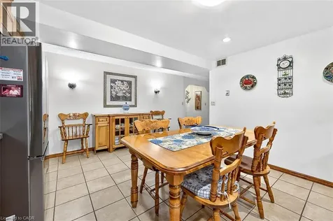 344 Enfield Road Burlington ON L7T 4E8