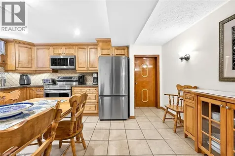 344 Enfield Road Burlington ON L7T 4E8