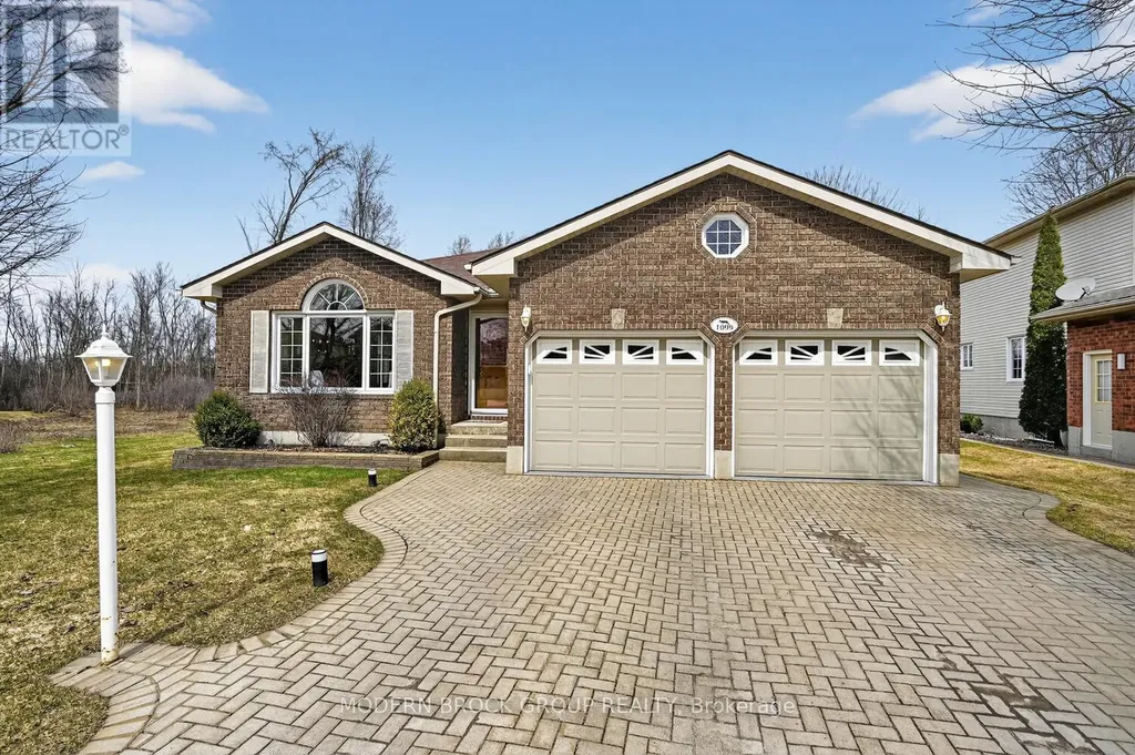 1099 Bridlewood Drive Brockville ON K6V 7G2