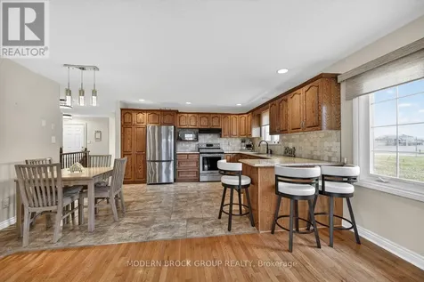 1099 Bridlewood Drive Brockville ON K6V 7G2