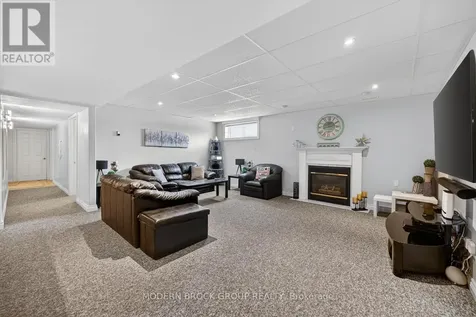 1099 Bridlewood Drive Brockville ON K6V 7G2