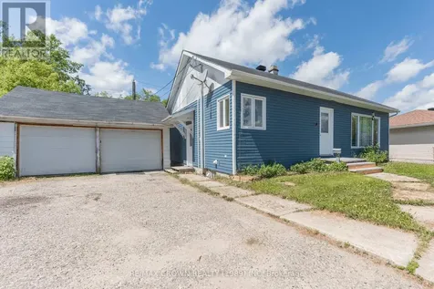 30 Pine Crescent Kapuskasing ON P5N 1X7
