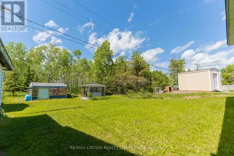 30 Pine Crescent Kapuskasing ON P5N 1X7