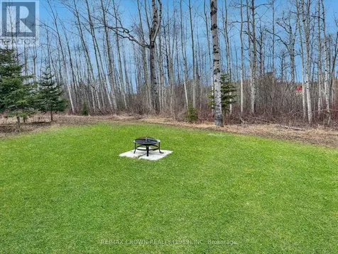 30 Pine Crescent Kapuskasing ON P5N 1X7