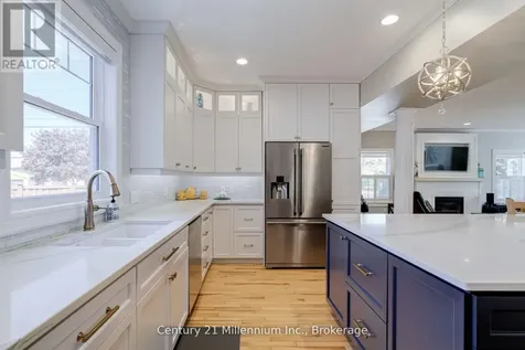 210 Minnesota Street Collingwood ON L9Y 3S5