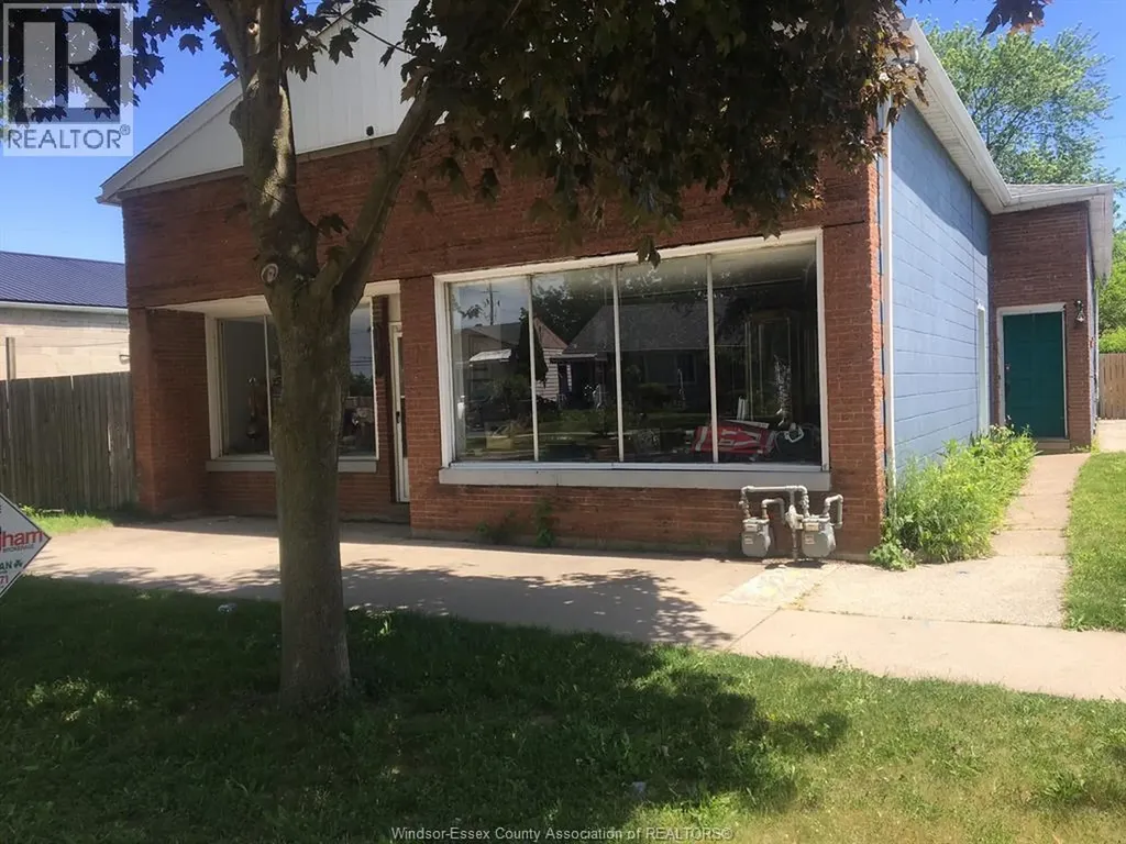 1126 California Avenue Windsor ON N9B 2Z9
