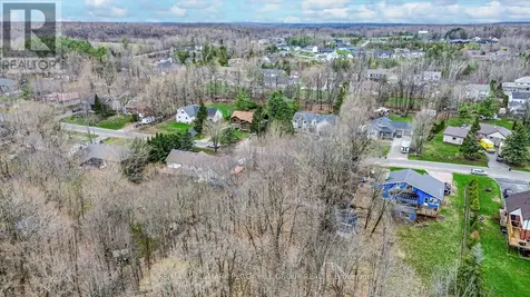 17 Valleyview Drive Oro-medonte ON L0K 1N0