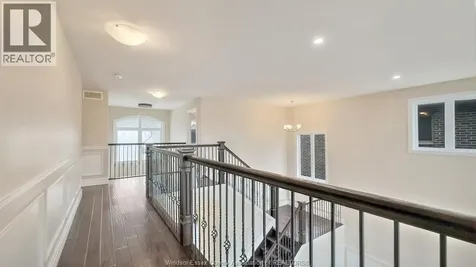 3934 Lasalle Woods Boulevard Lasalle ON N9H 0G6