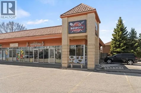 3395 Howard Avenue Windsor ON N9E 3N6