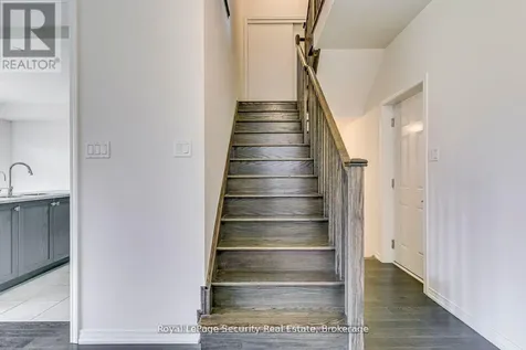 30 Witteveen Drive Brantford ON N3T 0S3