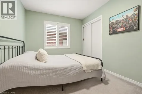 105 Larry Crescent Caledonia ON N3W 0B2
