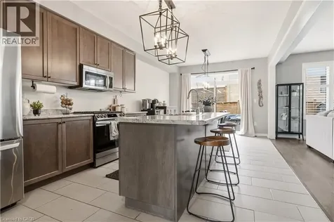 105 Larry Crescent Caledonia ON N3W 0B2