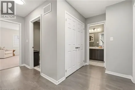 105 Larry Crescent Caledonia ON N3W 0B2