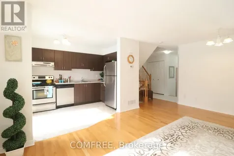 318 Amici Terrace Ottawa ON K2S 0J6