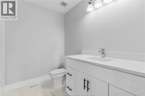 4615 Huron Church Line Road Lasalle ON N9H 1H3