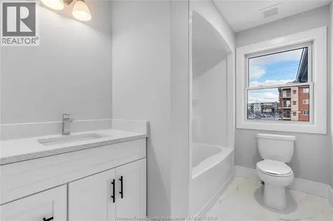 4615 Huron Church Line Road Lasalle ON N9H 1H3