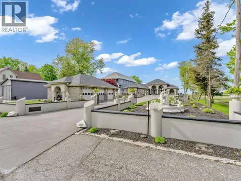 1702 Caille Avenue Lakeshore ON N8L 0J4