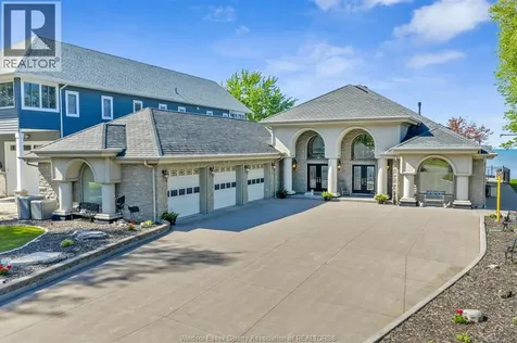 1702 Caille Avenue Lakeshore ON N8L 0J4