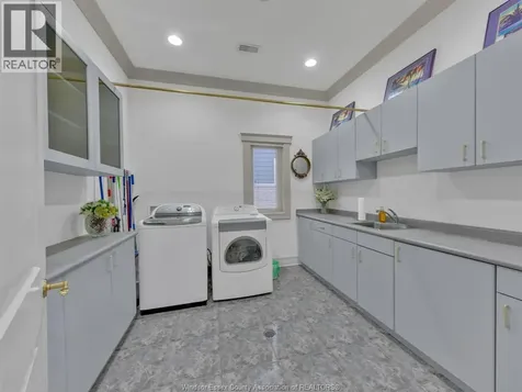 1702 Caille Avenue Lakeshore ON N8L 0J4