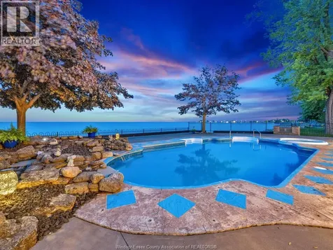 1702 Caille Avenue Lakeshore ON N8L 0J4