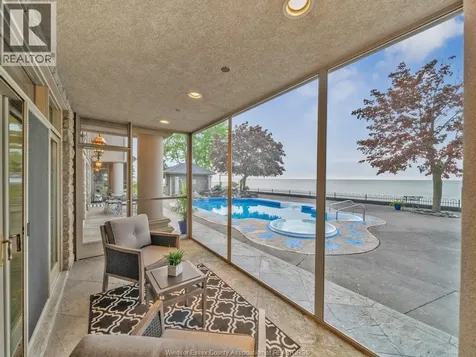 1702 Caille Avenue Lakeshore ON N8L 0J4