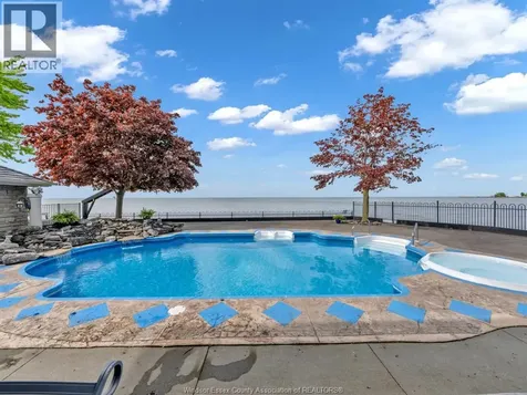 1702 Caille Avenue Lakeshore ON N8L 0J4