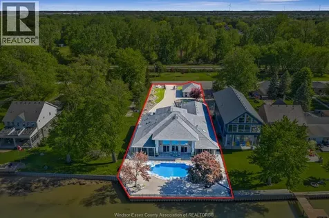 1702 Caille Avenue Lakeshore ON N8L 0J4
