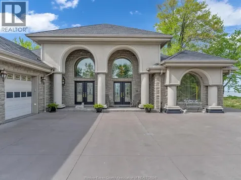 1702 Caille Avenue Lakeshore ON N8L 0J4