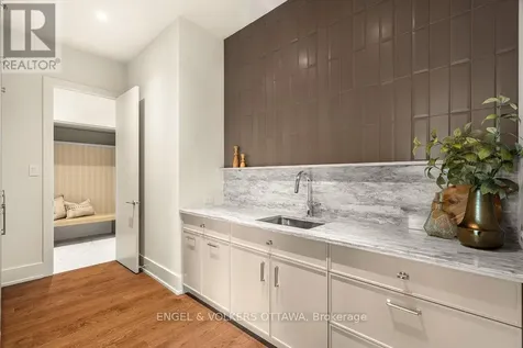 291 Billings Avenue Ottawa ON K1H 5L2