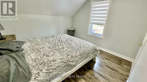 514 Frank Street South Bruce Peninsula ON N0H 2T0