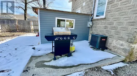 514 Frank Street South Bruce Peninsula ON N0H 2T0