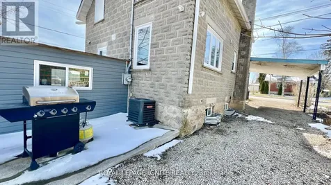 514 Frank Street South Bruce Peninsula ON N0H 2T0