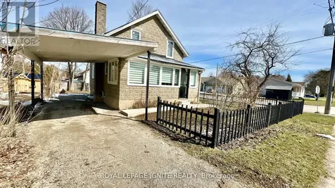 514 Frank Street South Bruce Peninsula ON N0H 2T0
