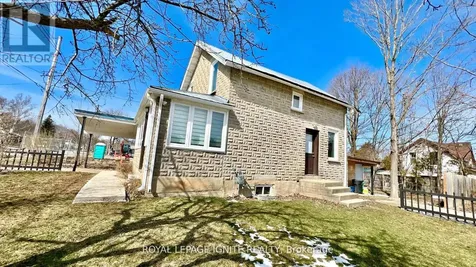 514 Frank Street South Bruce Peninsula ON N0H 2T0