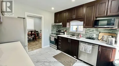 514 Frank Street South Bruce Peninsula ON N0H 2T0