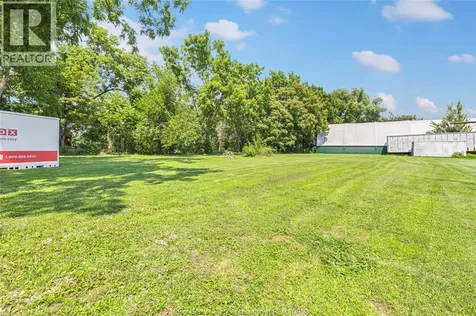 458 County Rd 34 West Kingsville ON N8M 2X5